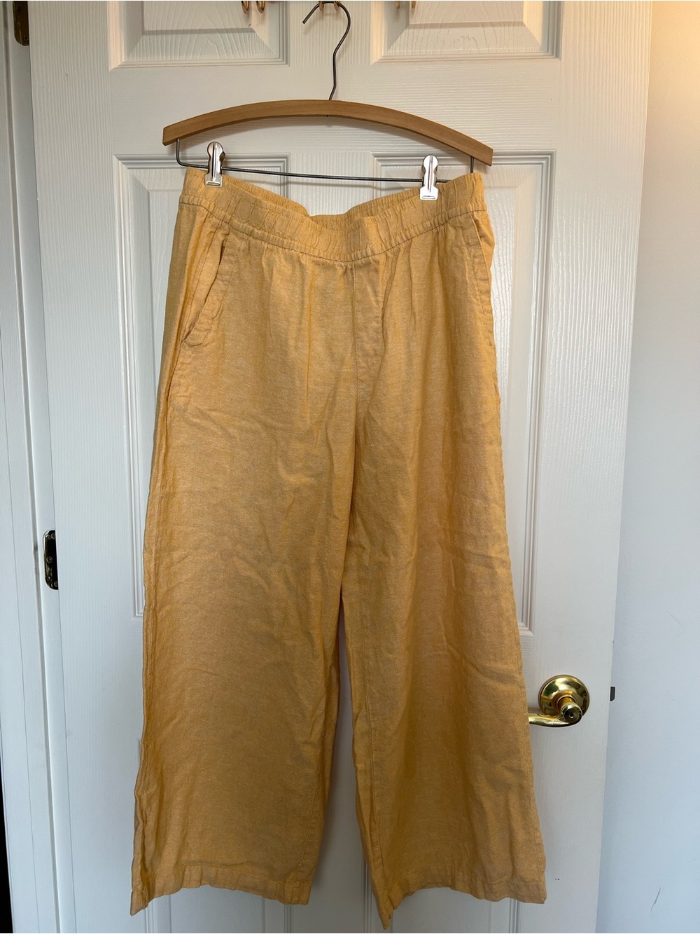 Old Navy Butter Yellow Linen Pants